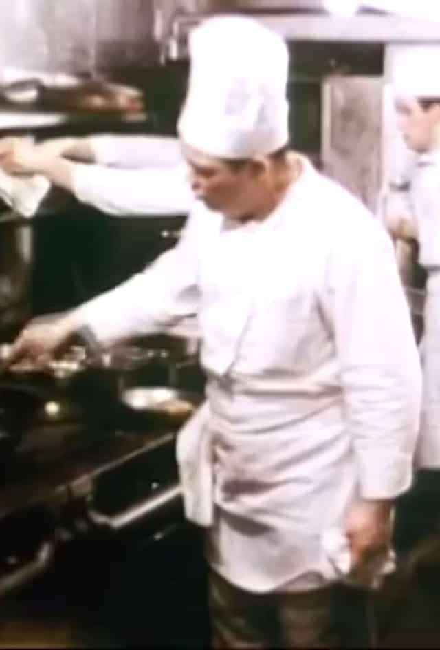 421481