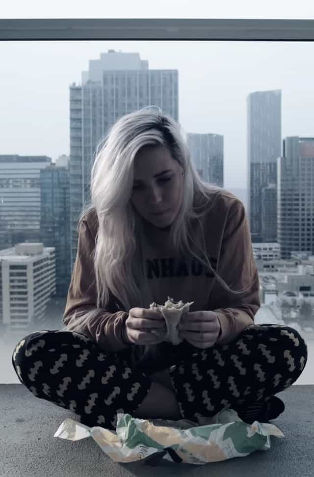808313