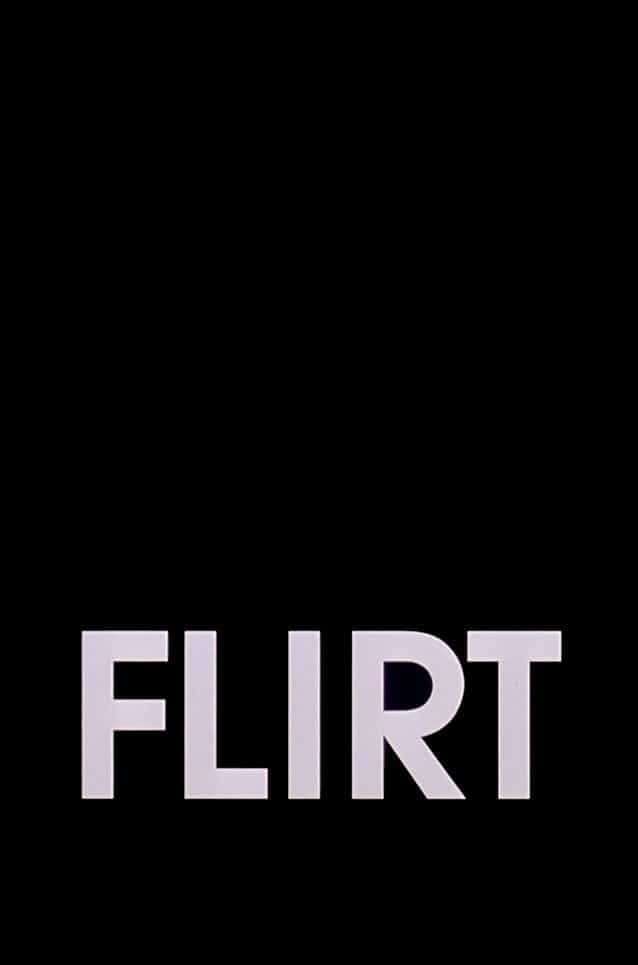 878915