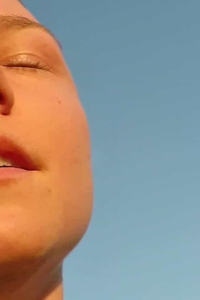 1550995