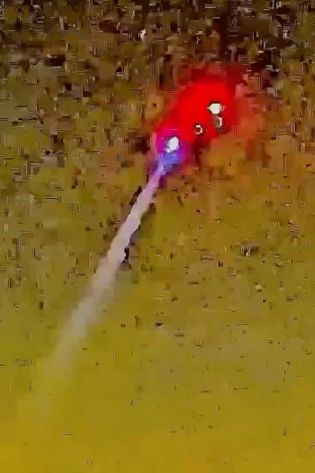 945740