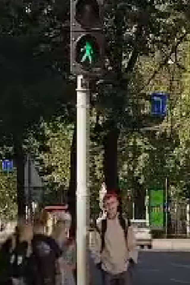 1513693