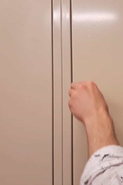 621529