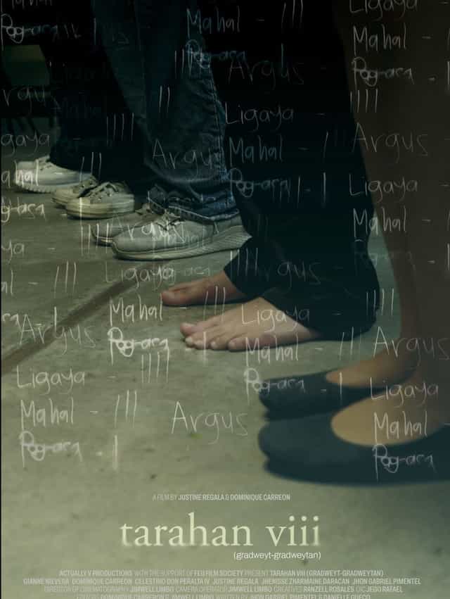 1373049