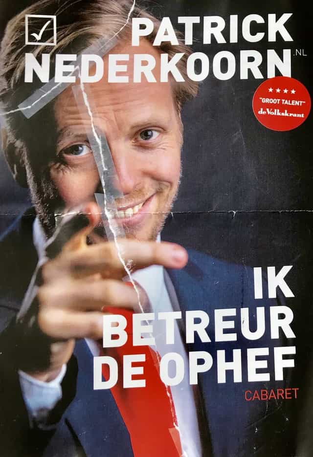 841561