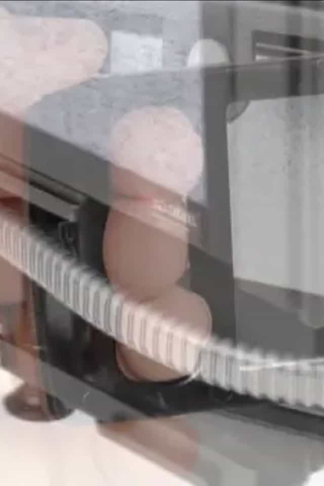 733490
