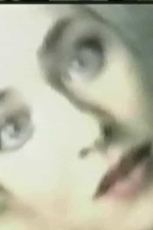 656933