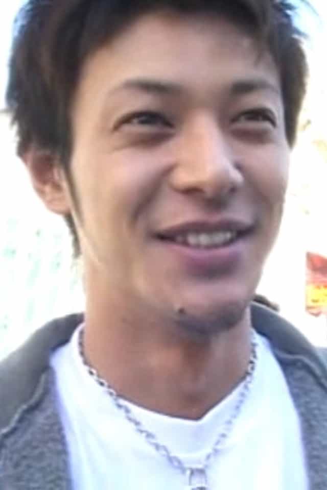 953672