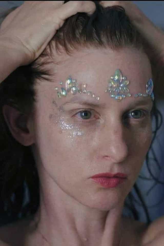 1525470