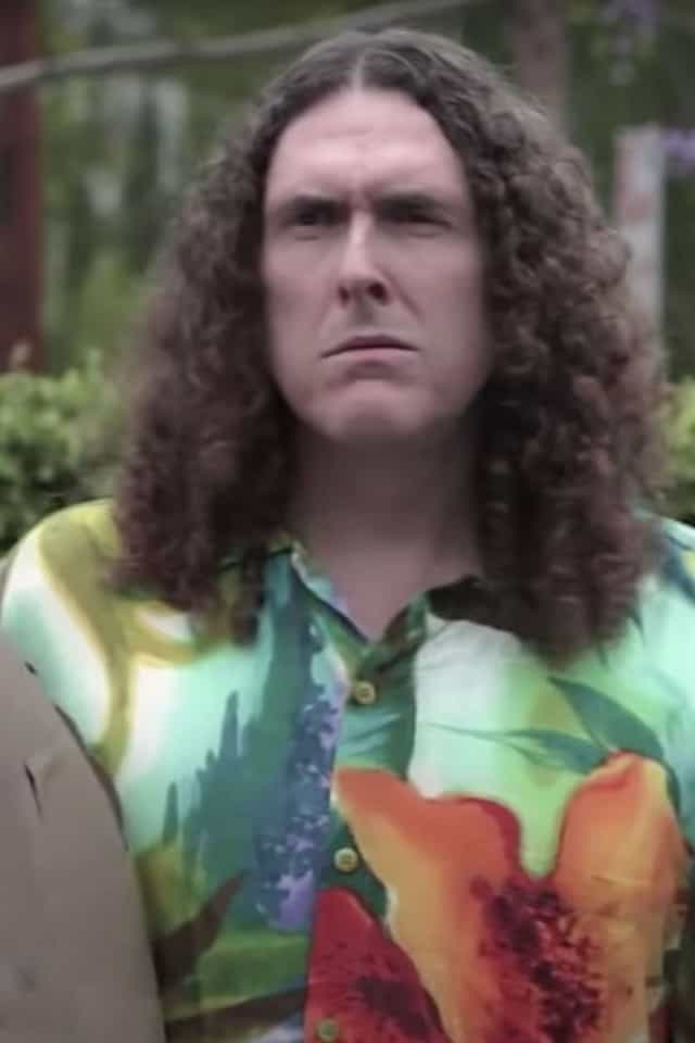 1116992