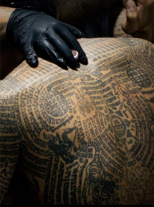1364364