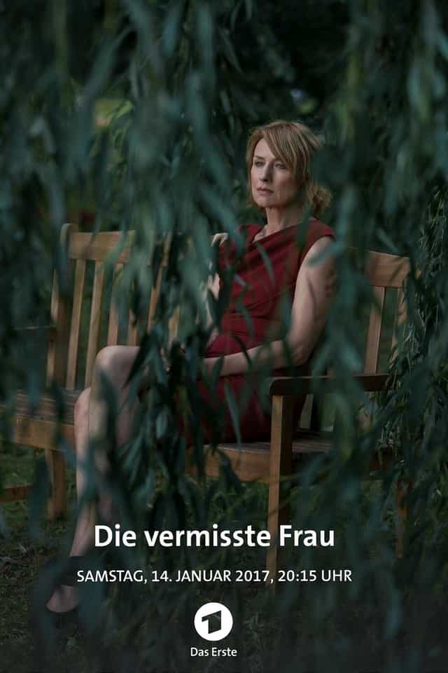 404596