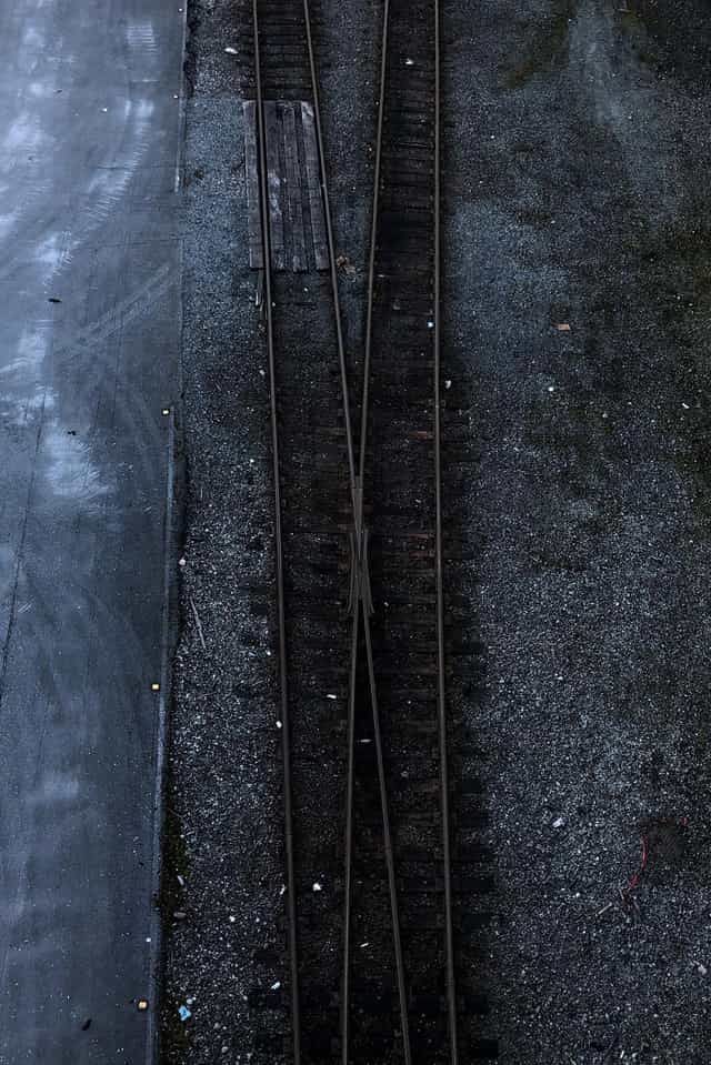 1303163