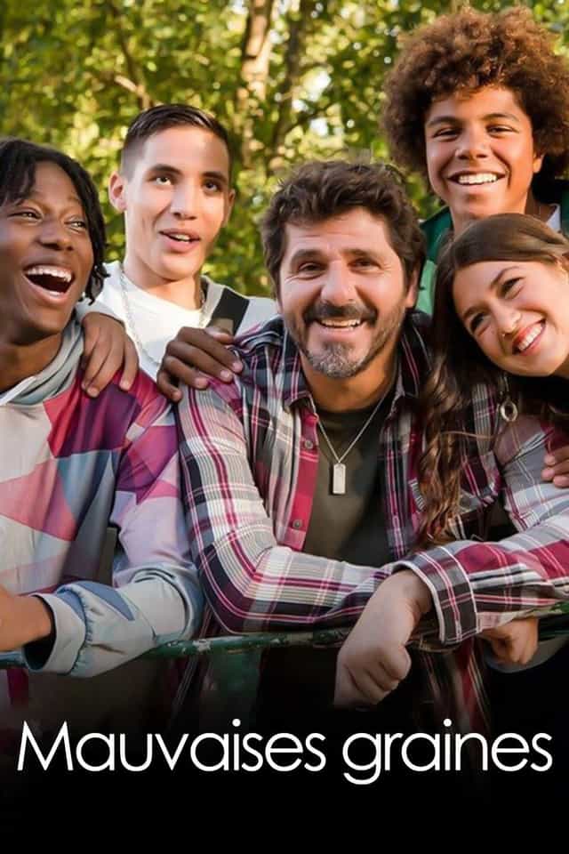 733902
