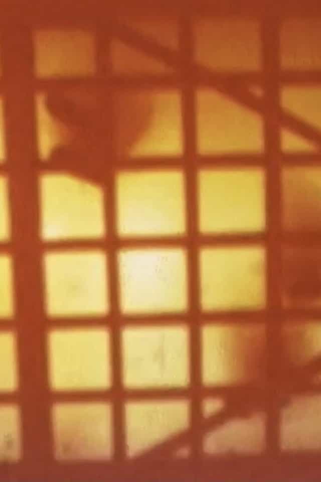 1077472