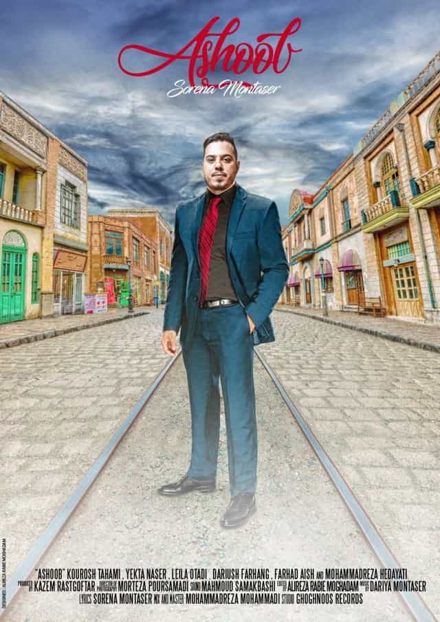 922906