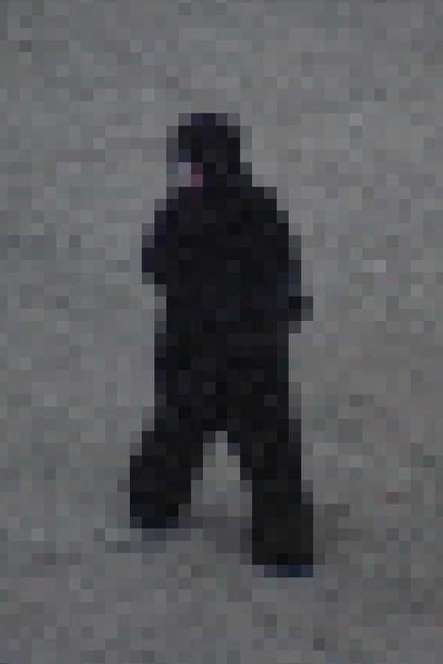 1542546