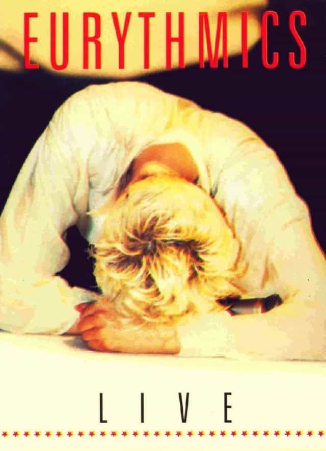 883196