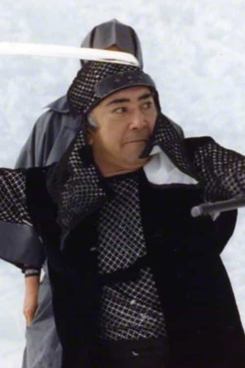 824102