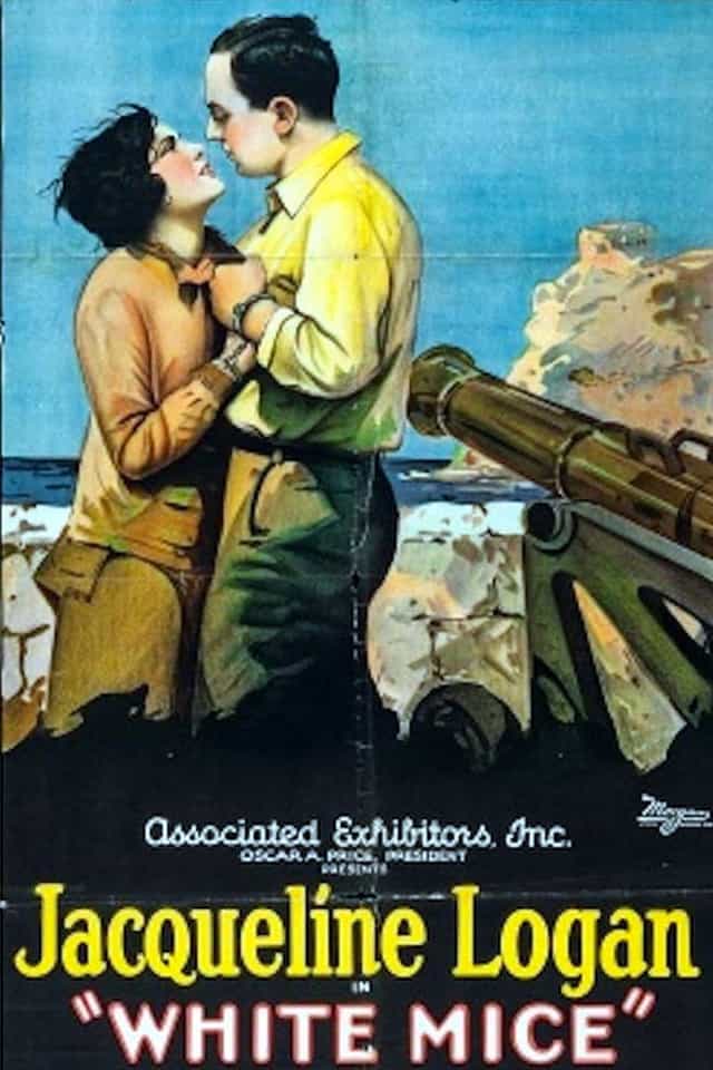 461121