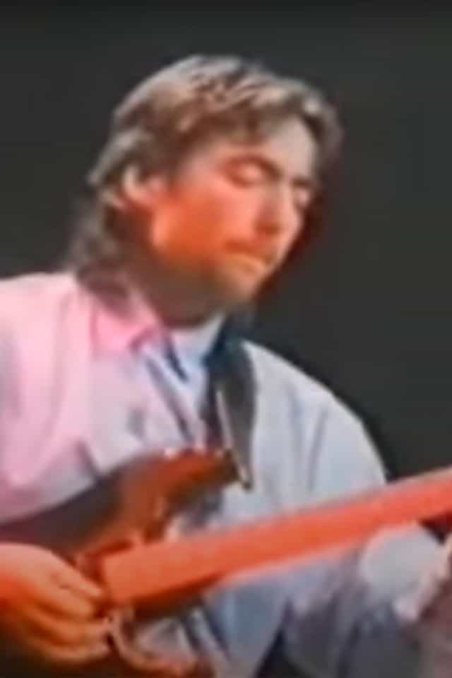 976828