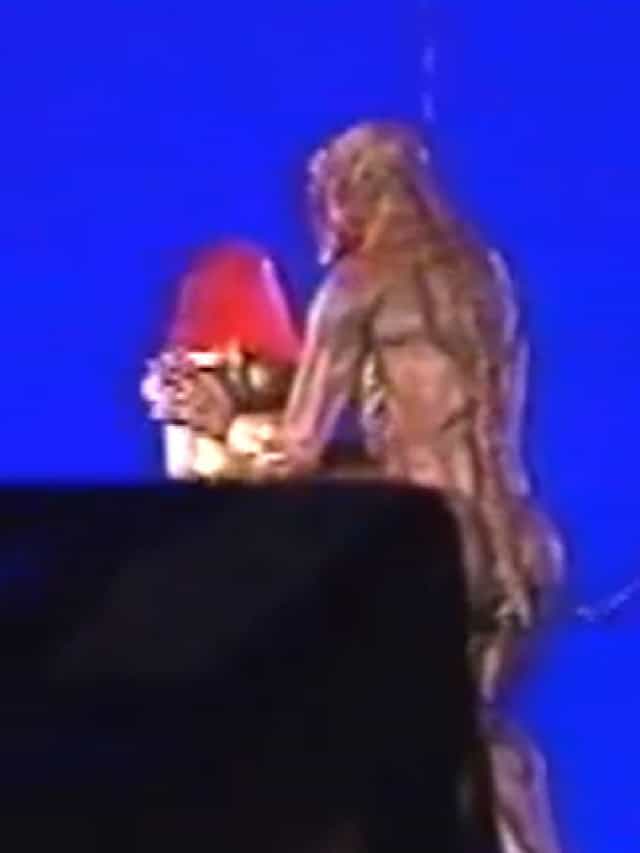 1621399