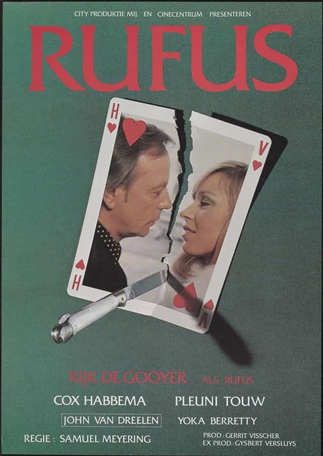 899542