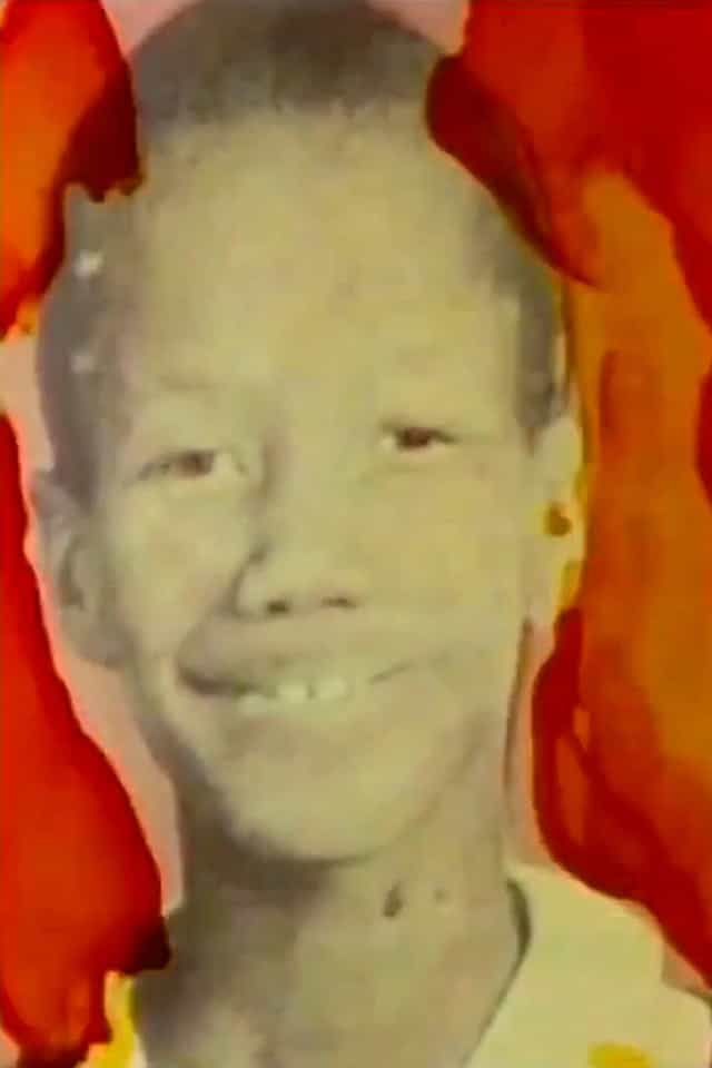 816221