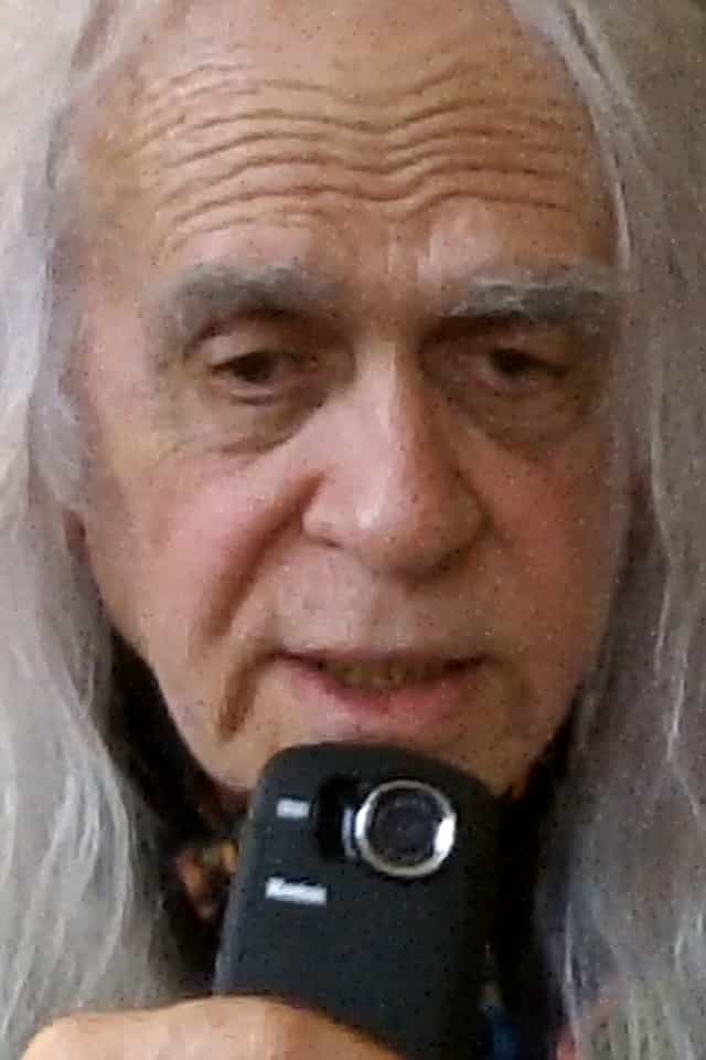 1054958