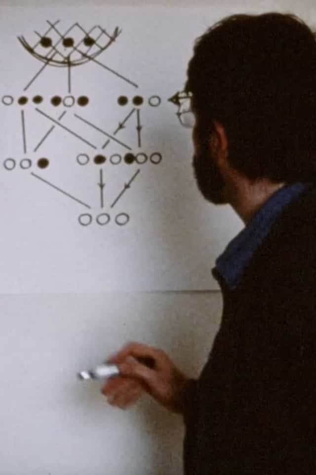 647141
