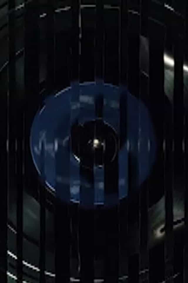 882461