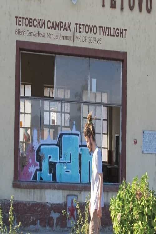 1078525