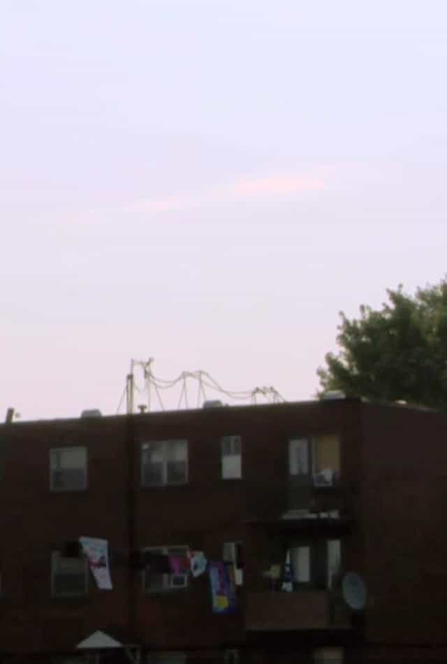 1320853