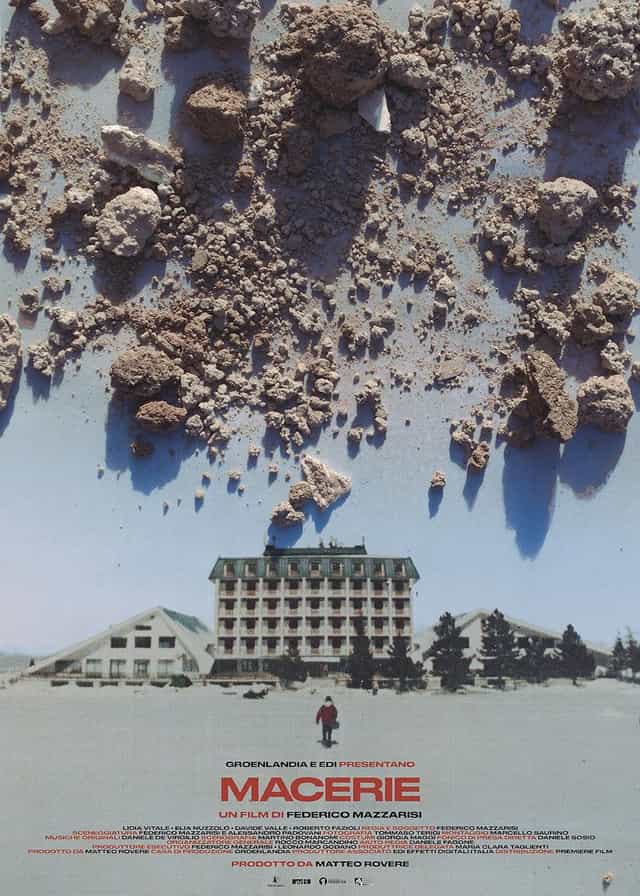 1261758