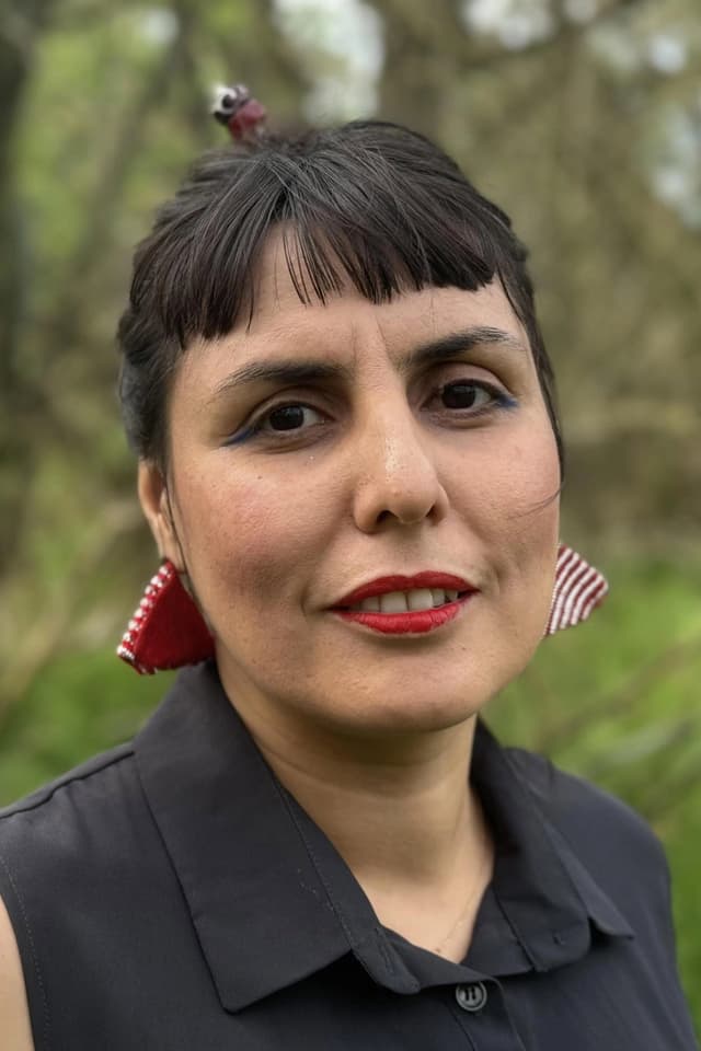 Mina Keshavarz