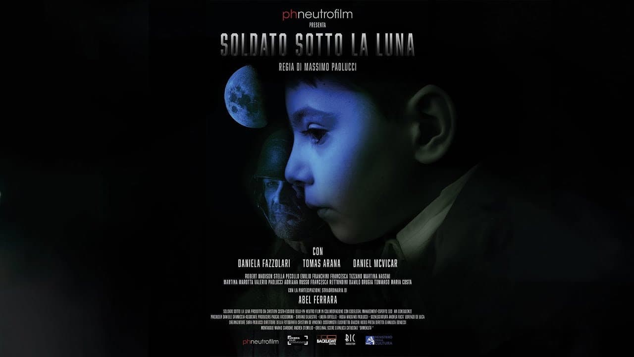 Soldato sotto la luna